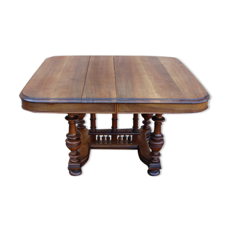 Oak table from the turn of the 19th century.