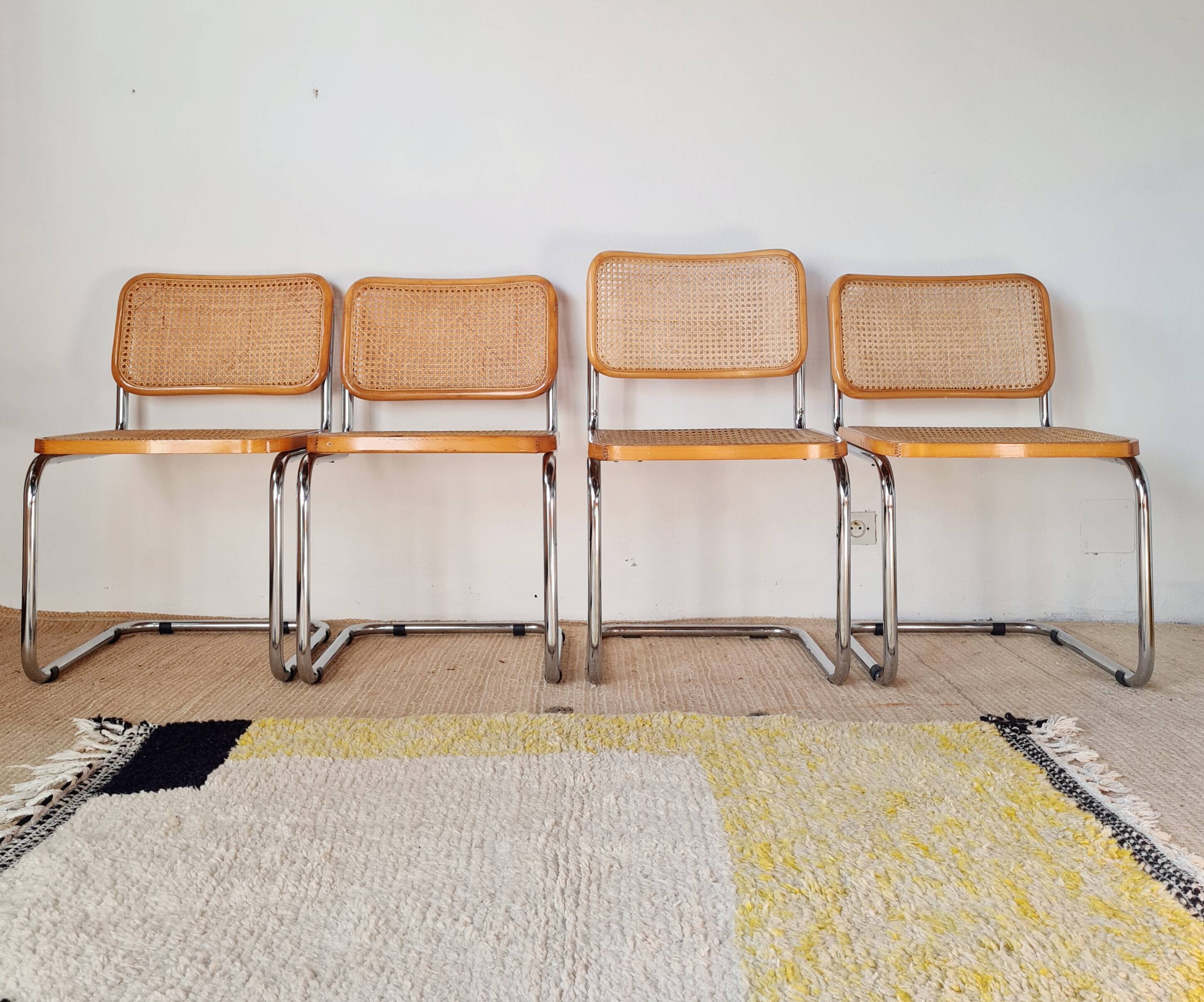 4 chaises italiennes Marcel Breuer B32 Cesca, années 70