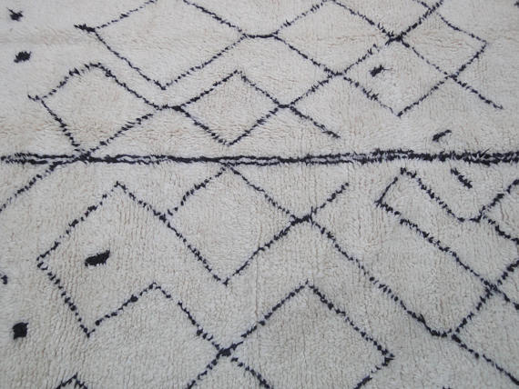 Tapis beni ouarain 283 x 200 cm