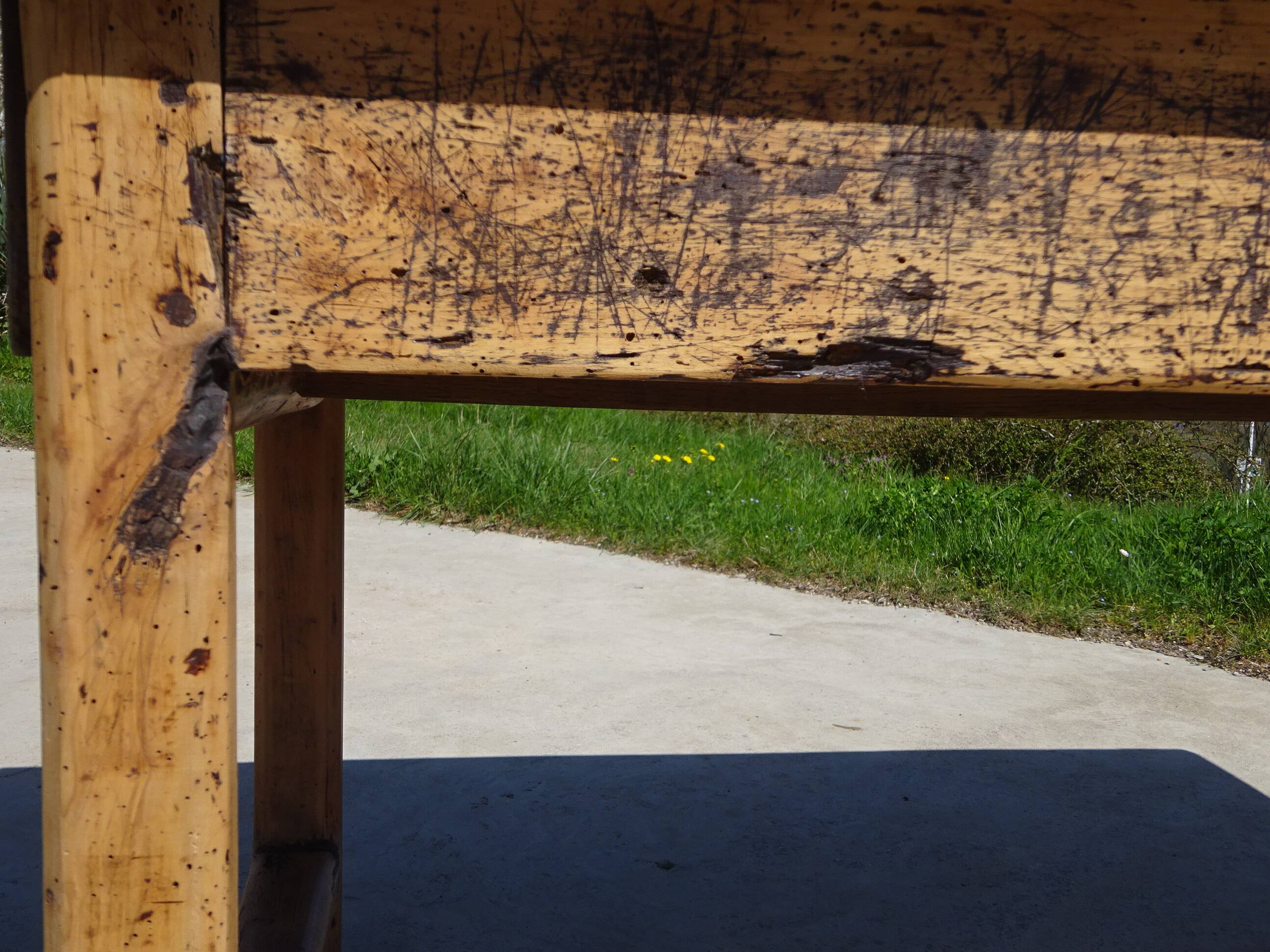 Ancienne table de ferme en chêne massif