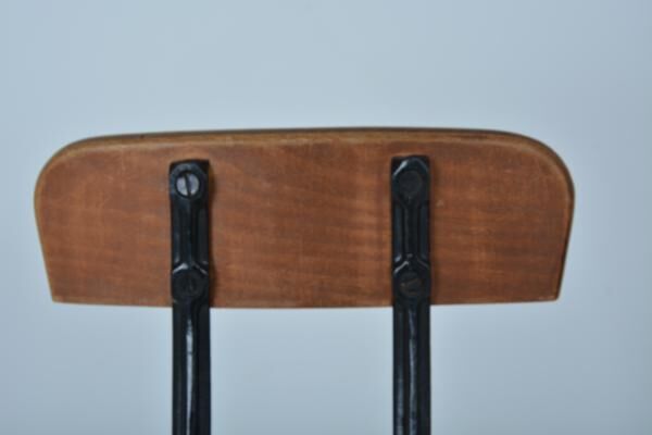 Singer workshop stool