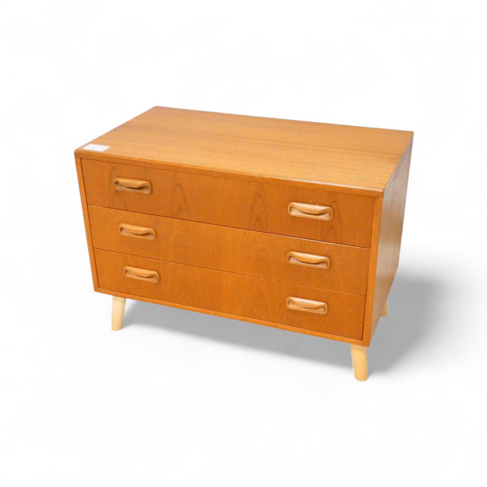 Commode Vintage G-Plan - Teck - Design Scandinave - 3 Tiroirs