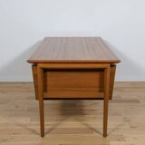 Mid-Century Teak Desk by I.B Kofod-Larsen for Seffle Möbelfabrik, Sweden, 1950s