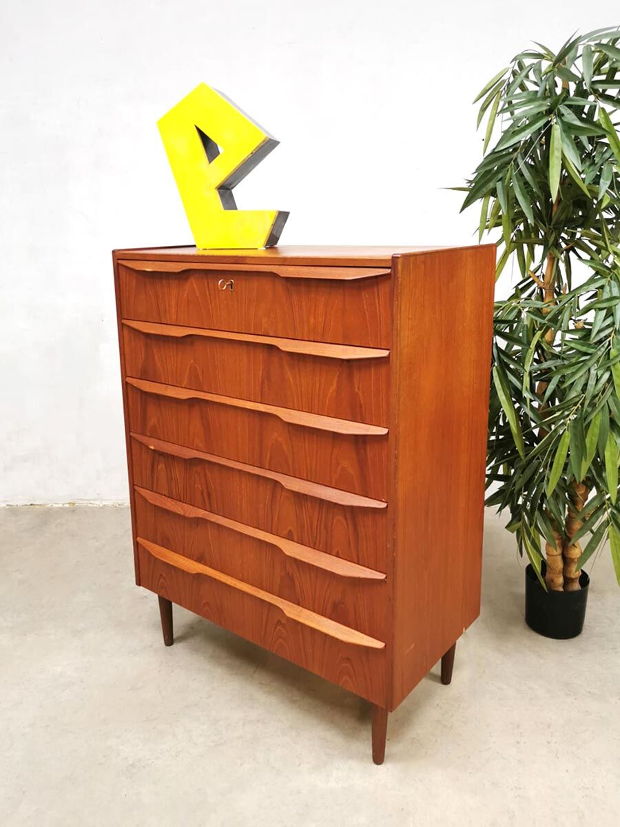 Vintage Danish design chest of drawers cabinet ‘double’