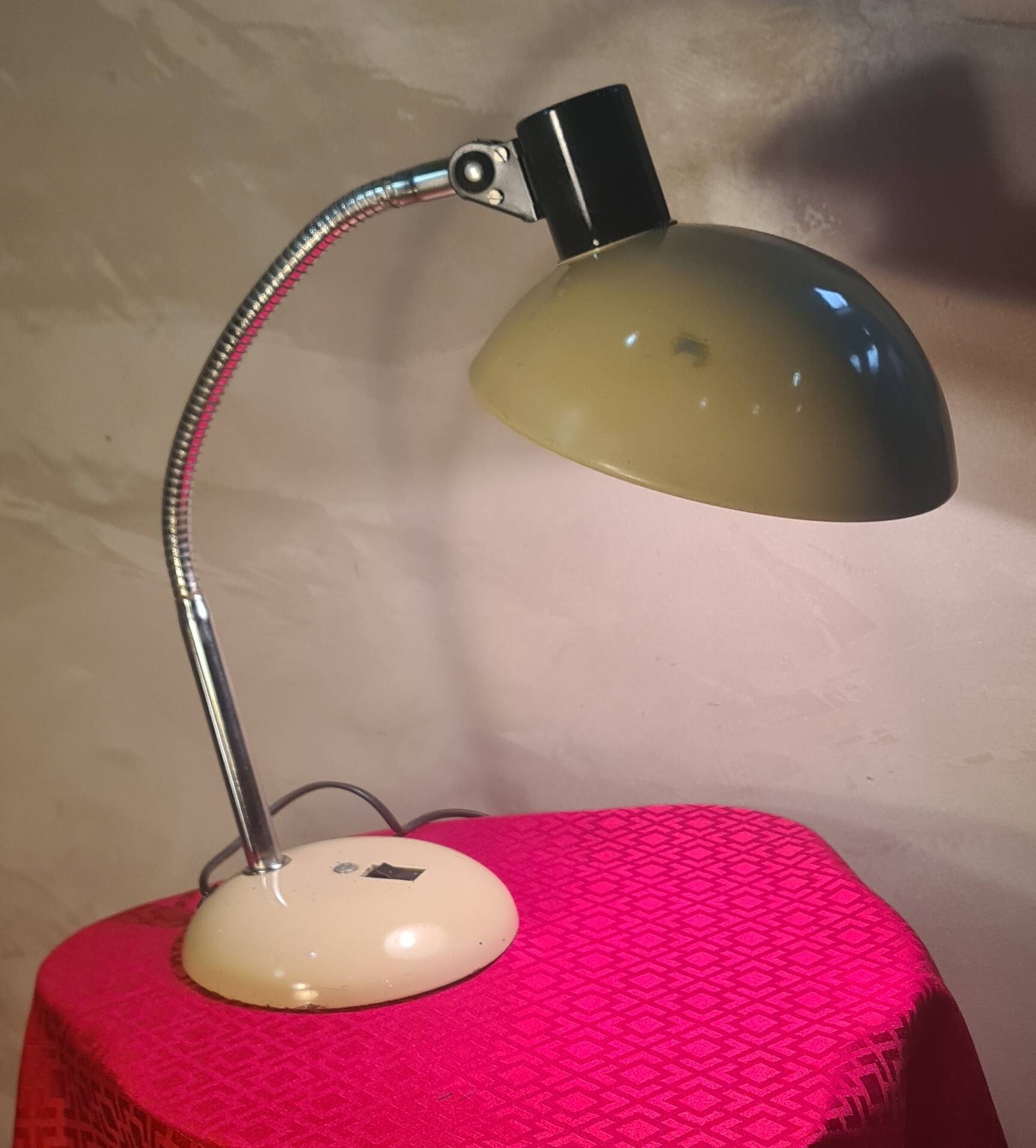 flexible desk lamp chome ok 1960 beautiful patina 50x45 very beautiful