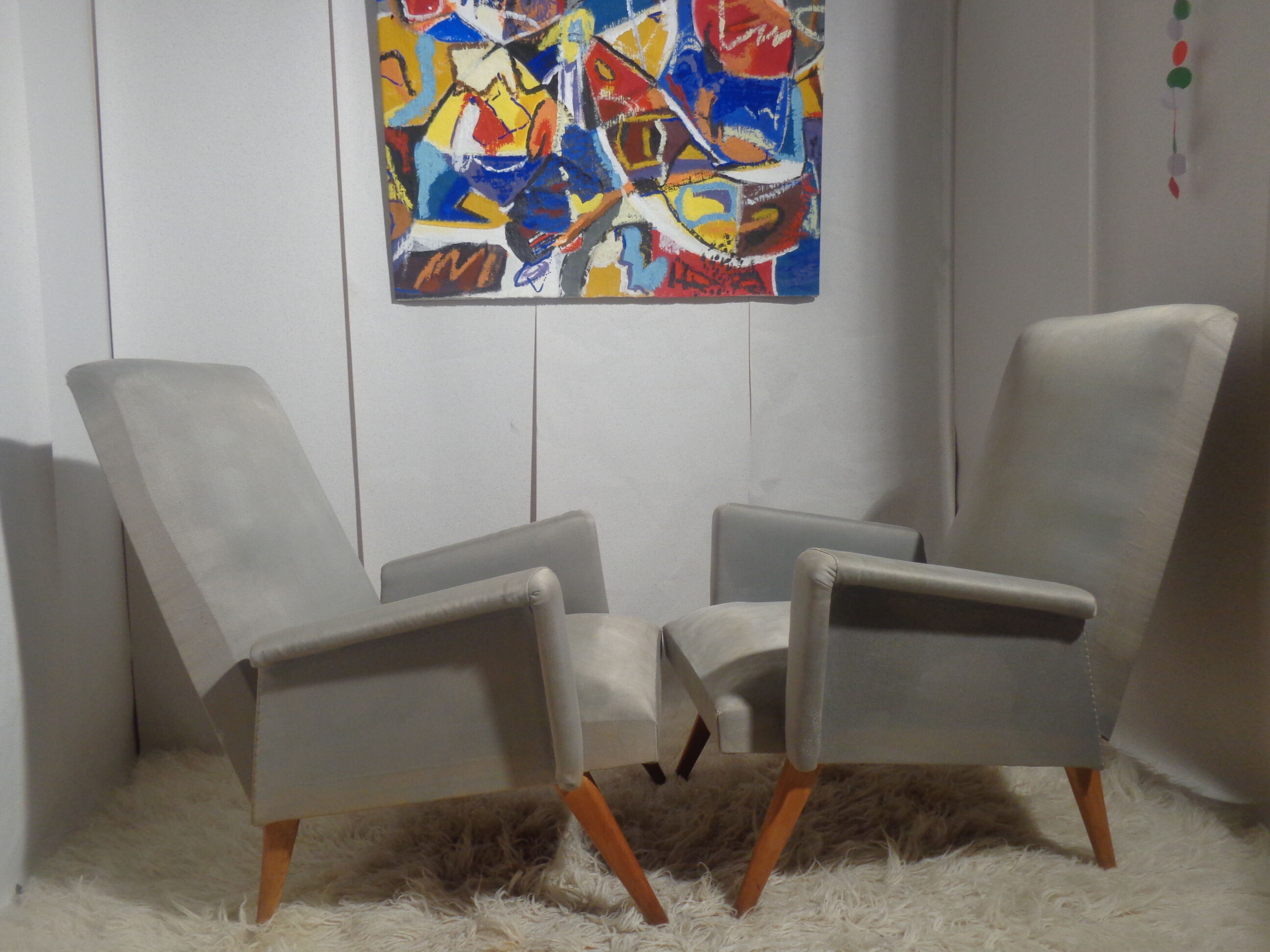 Pair of vintage chairs from the 50s compass feet