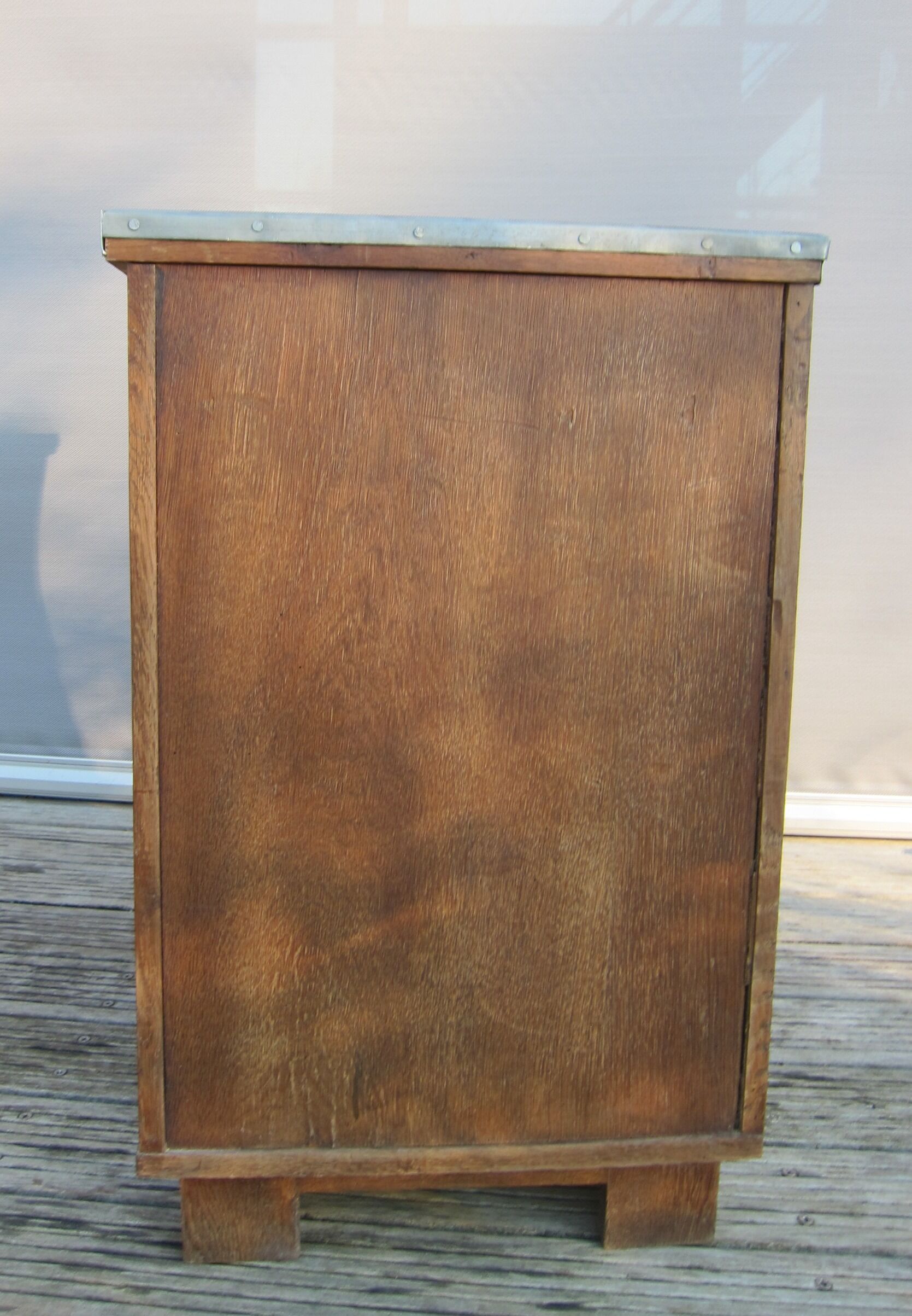 Furniture of haberdashery 4 drawers and zinc