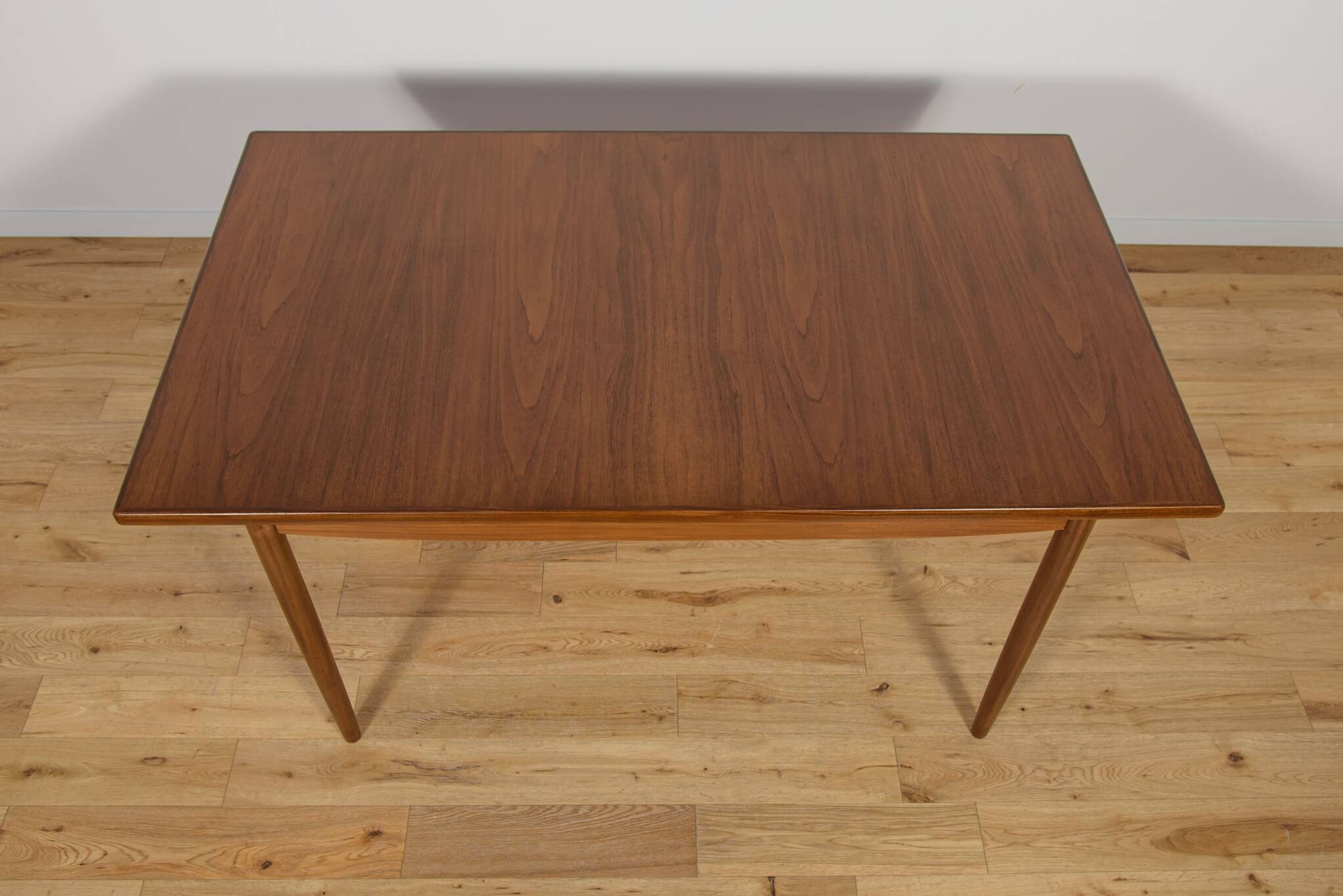Table à manger extensible en teck du milieu du siècle de G-Plan, Royaume-Uni, années 1960