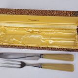 Serving cutlery