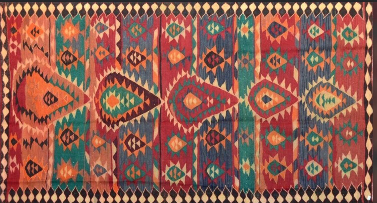 kilim lori, Iran mid-20th century -295x166 cm