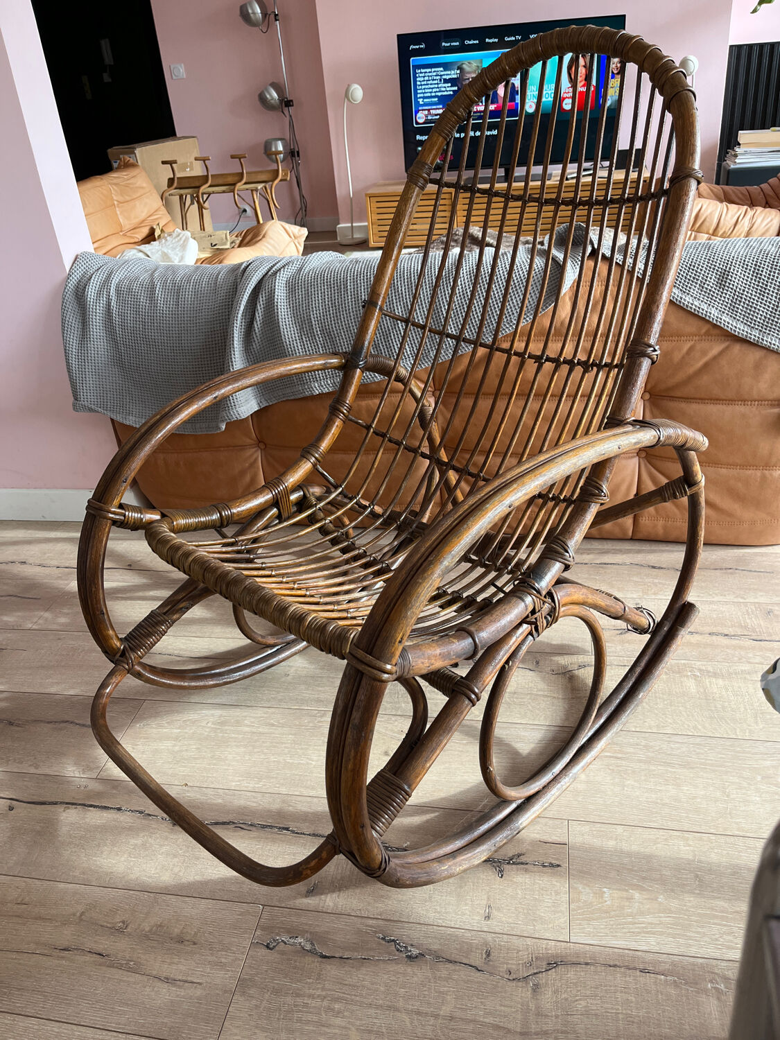 Vintage rattan rocking chair