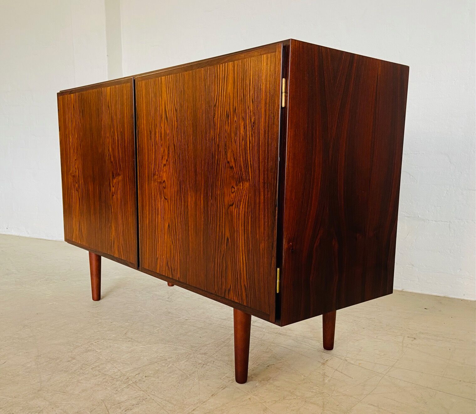 Vintage retro Danish mid-century rosewood sideboard by Gunni Omann, 1960s
