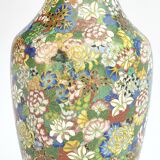 Vase in polychrome partitioned enamels decorated with flowers
