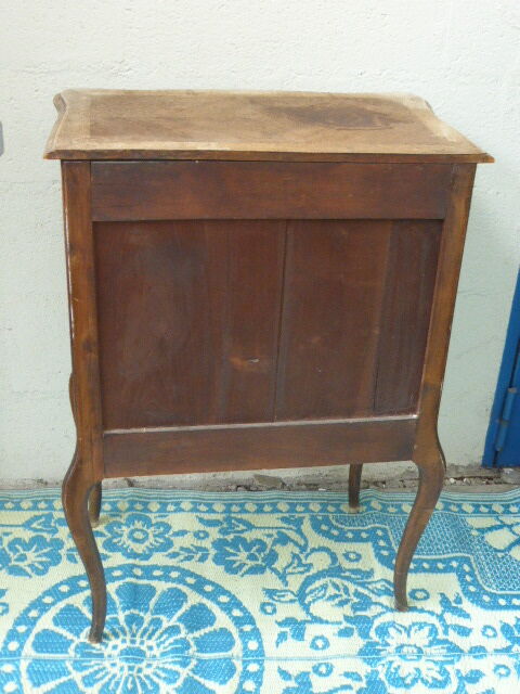 Chest of drawers in marquetry