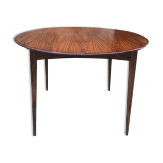 Expandable roundtable