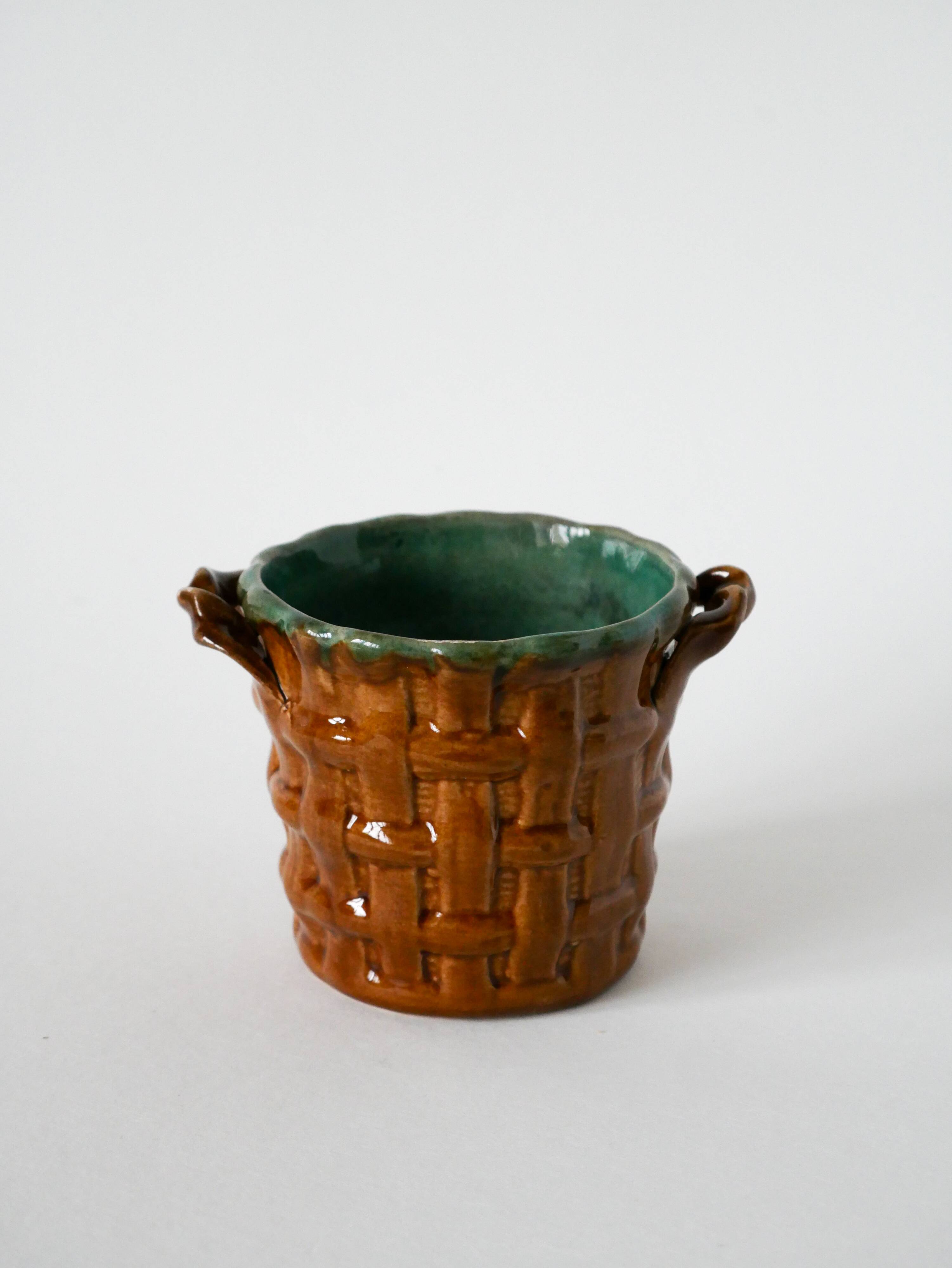 Slip planter, imitation bamboo, 1970