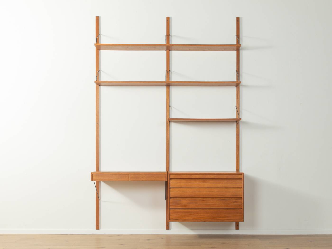 1960s wall shelf Poul Cadovius