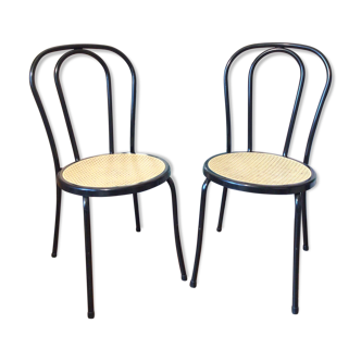 Lot of two metal bistro chairs