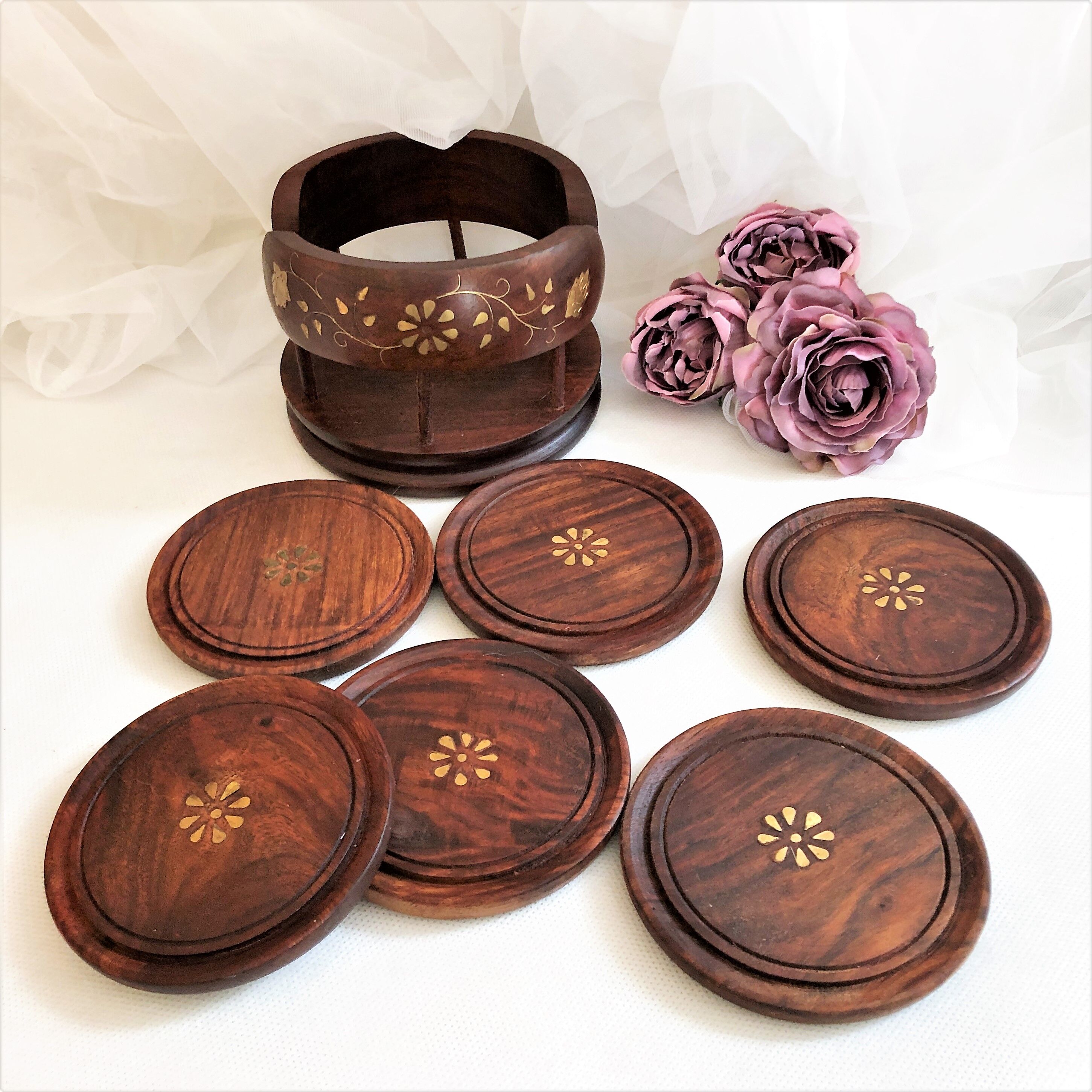 Set of 6 coasters with wooden and brass holder