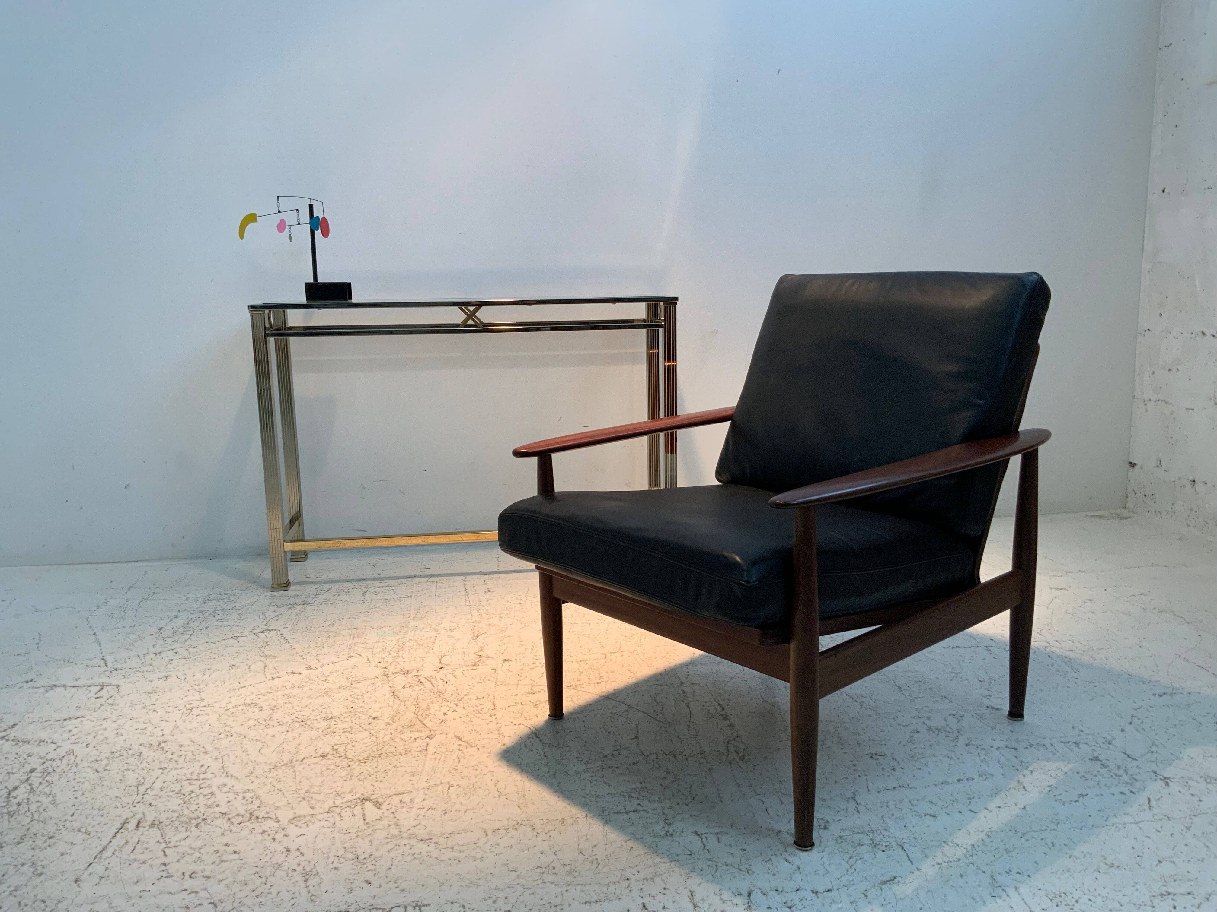 Vintage console dating from the 70s,