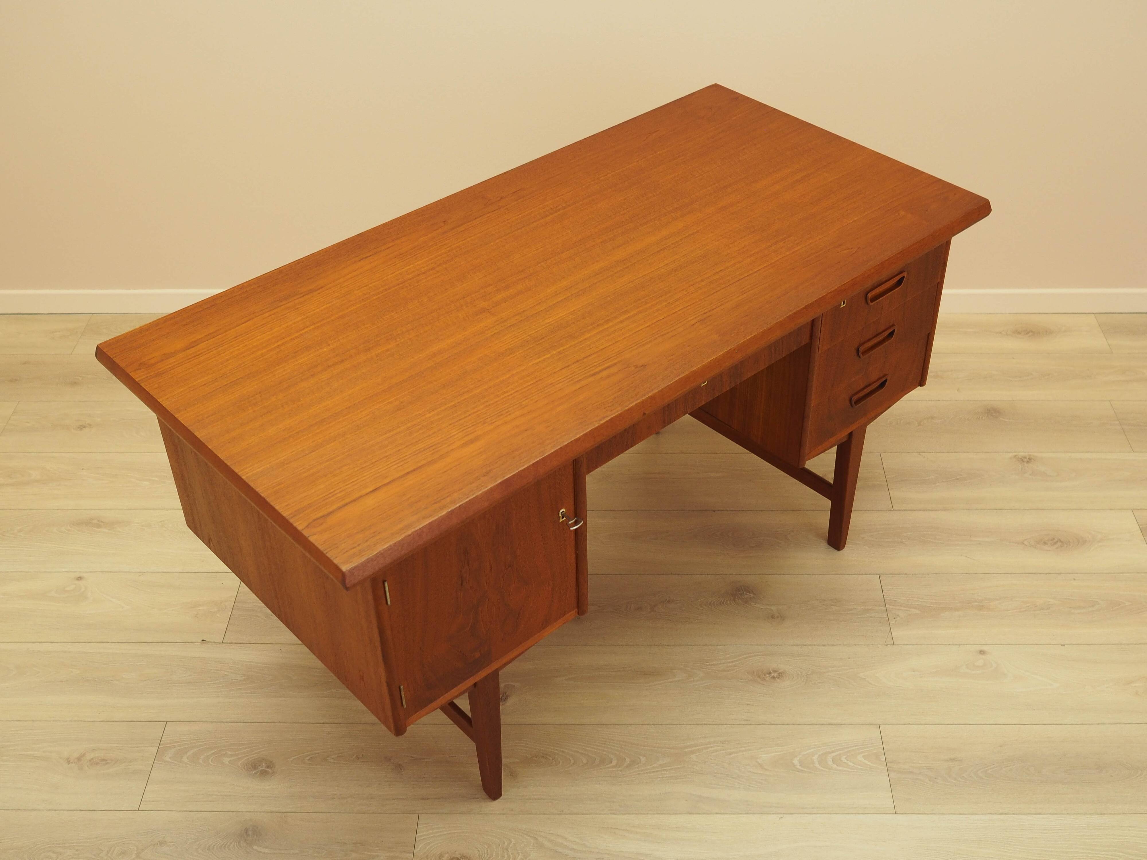 Teak desk, Danish design, 1970s, made in Denmark