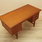 Teak desk, Danish design, 1970s, made in Denmark