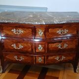 Commode tombeau époque Louis XV estampillée Léonard Boudin 1735-1807, 18ème