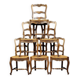 Série de 6 chaises Provencales style Louis XV en chene vers 1900