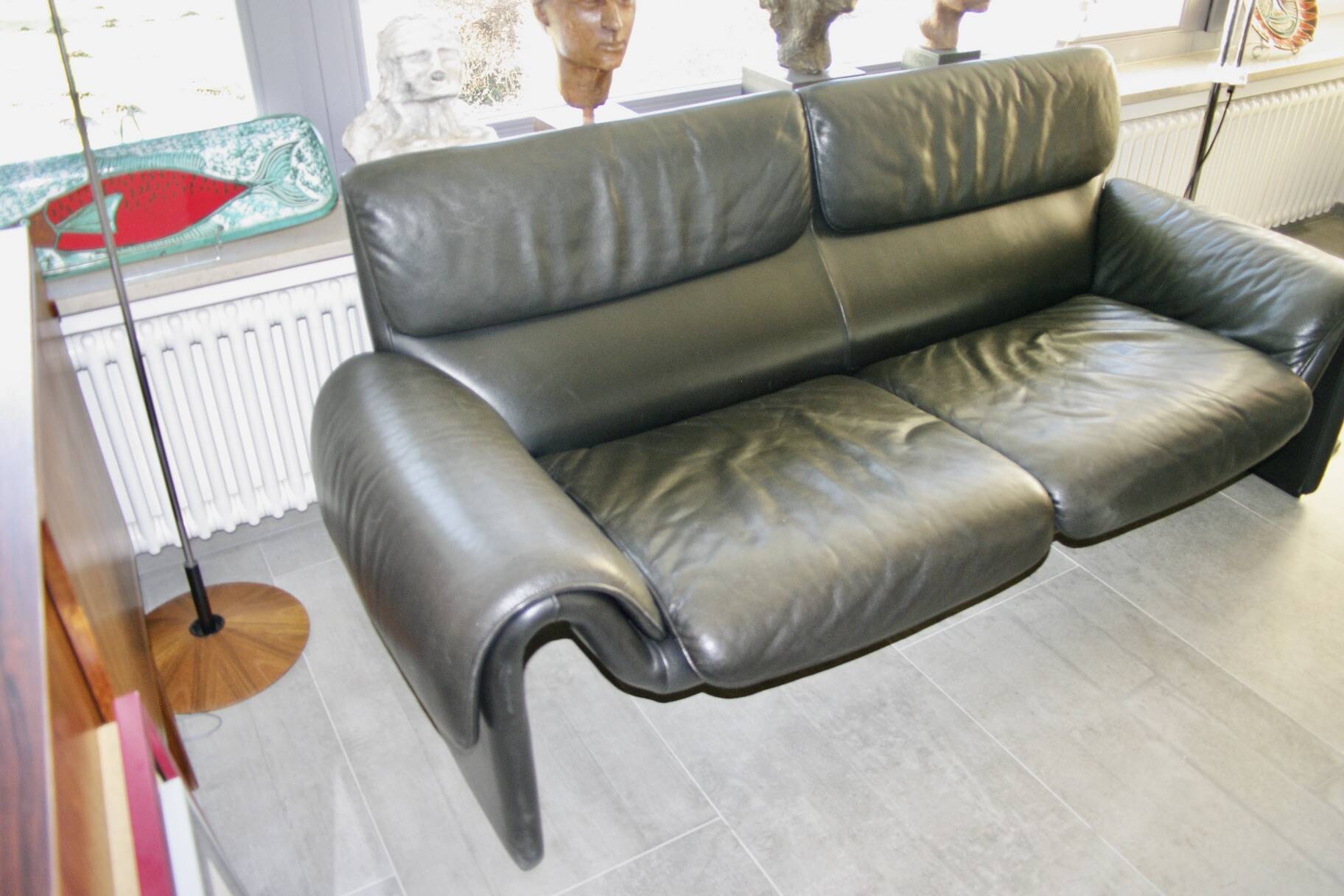 VINTAGE 2-SEAT SOFA DS2011 FOR DE SEDE