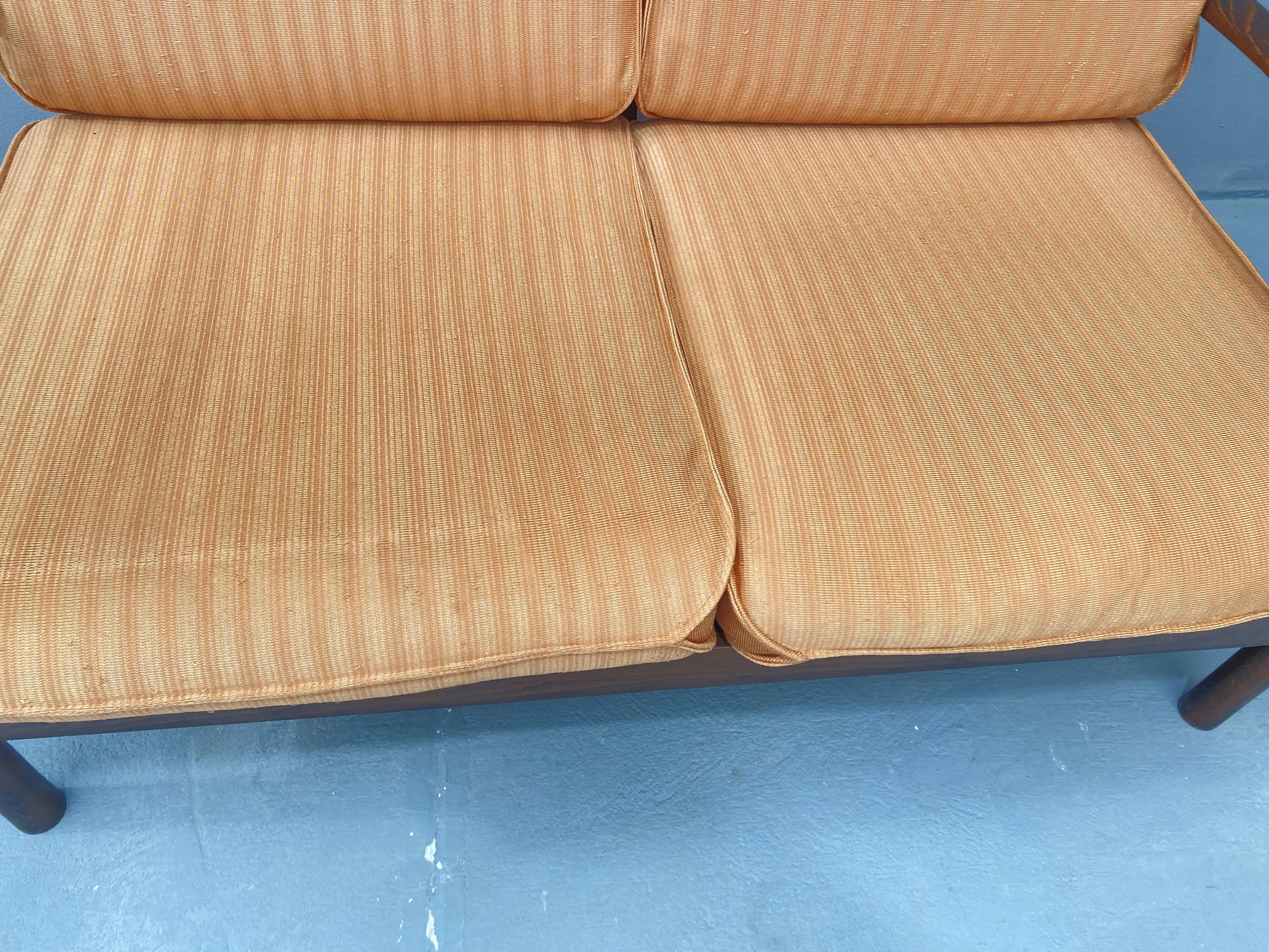 Canapé deux places de style scandinave, années 1980