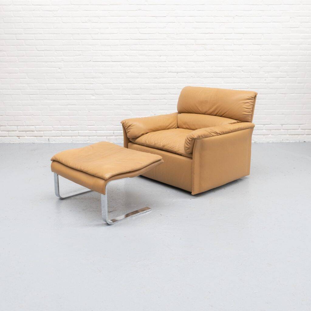 Queening Armchair by Giovanni Ofredi for Saporiti