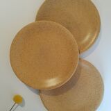 Trio d'assiettes plates en grès Chantilly France vintage