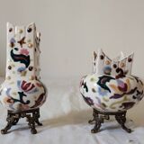 2 vases en porcelaine et piètement en bronze, XIXème s.