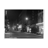 Tirage photographique encadré Paris en 1965 rue de la Chaussée d'Antin by night