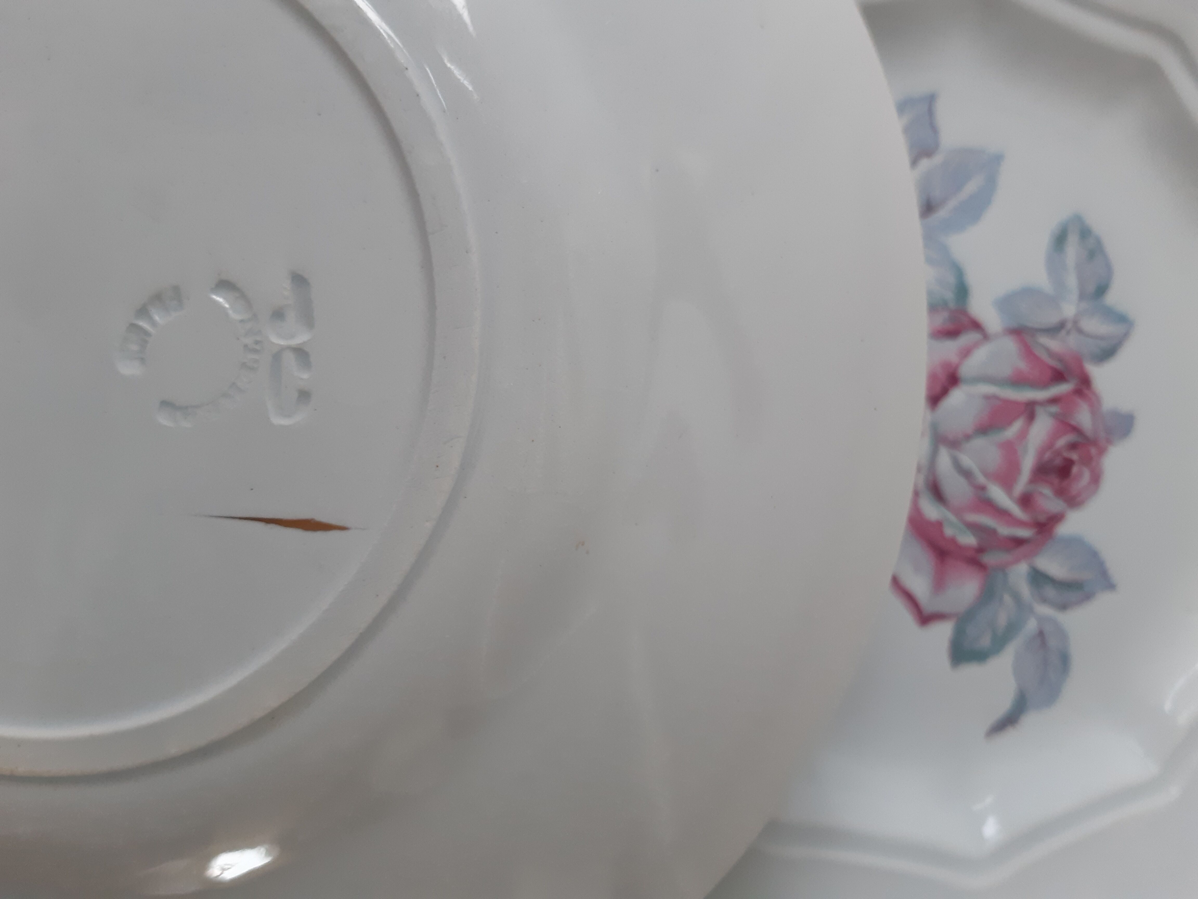 Set of 6 dessert plates Montereau early twentieth century.