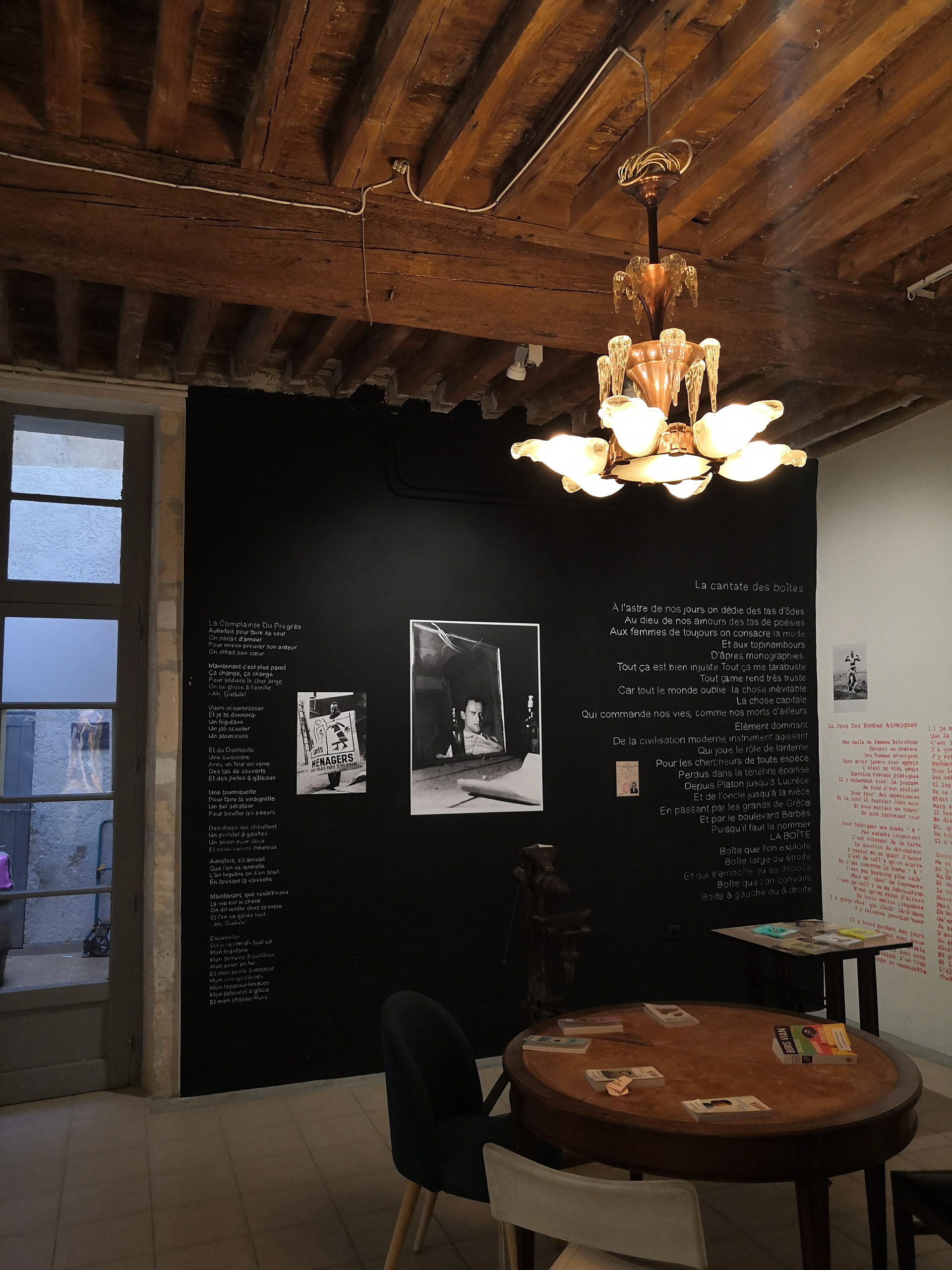 Ezan chandelier by Boris Lacroix