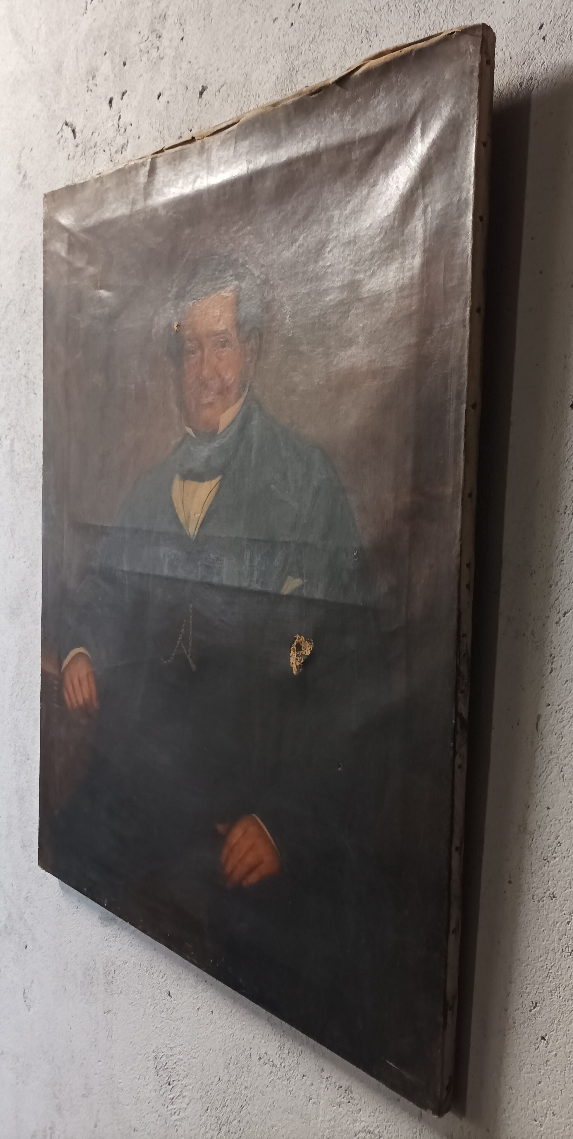 Oil on canvas Portrait of a man English School XIXth