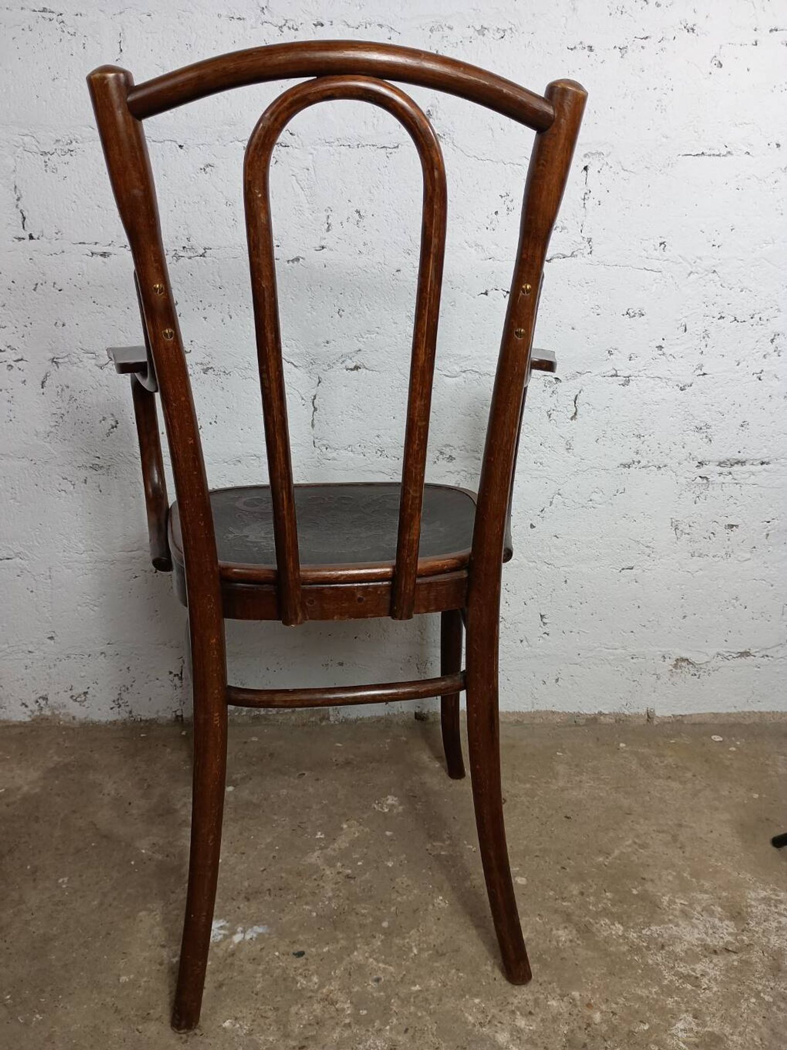 Curved wooden armchair Fischel bistro style late 19th century