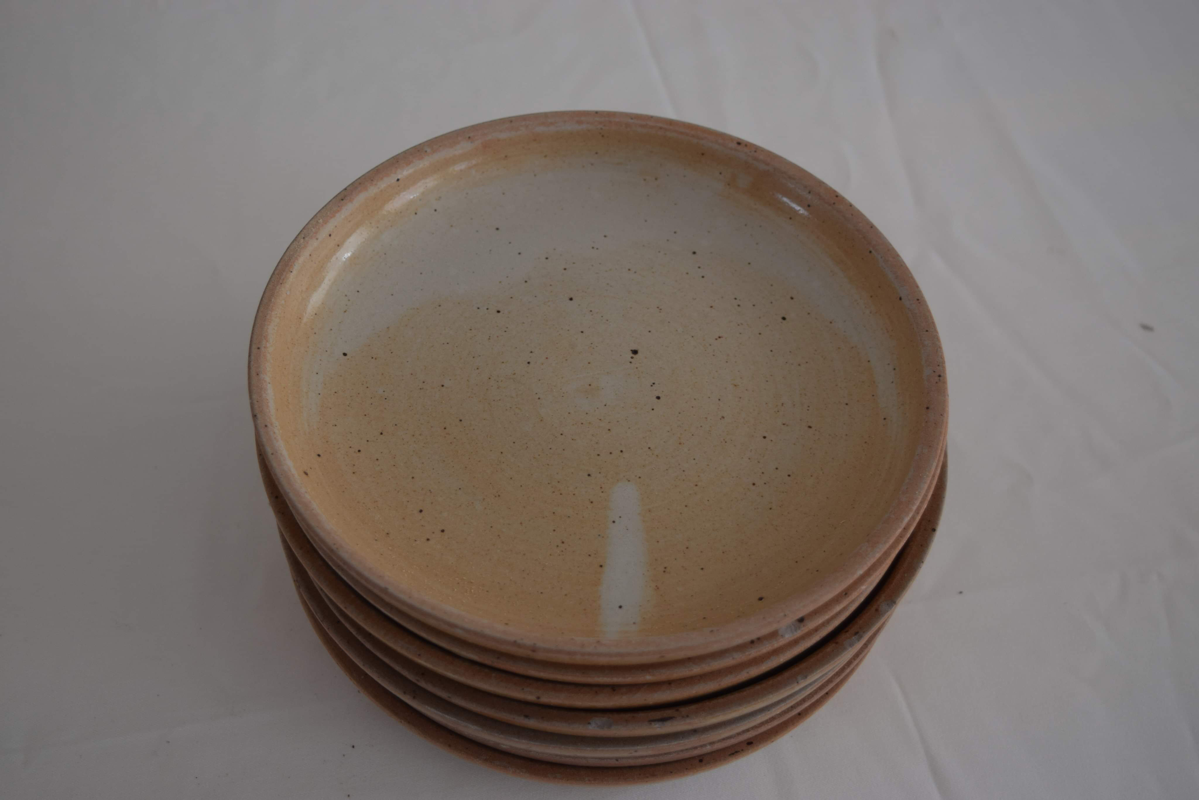 Lot of 6 flat sandstone plates