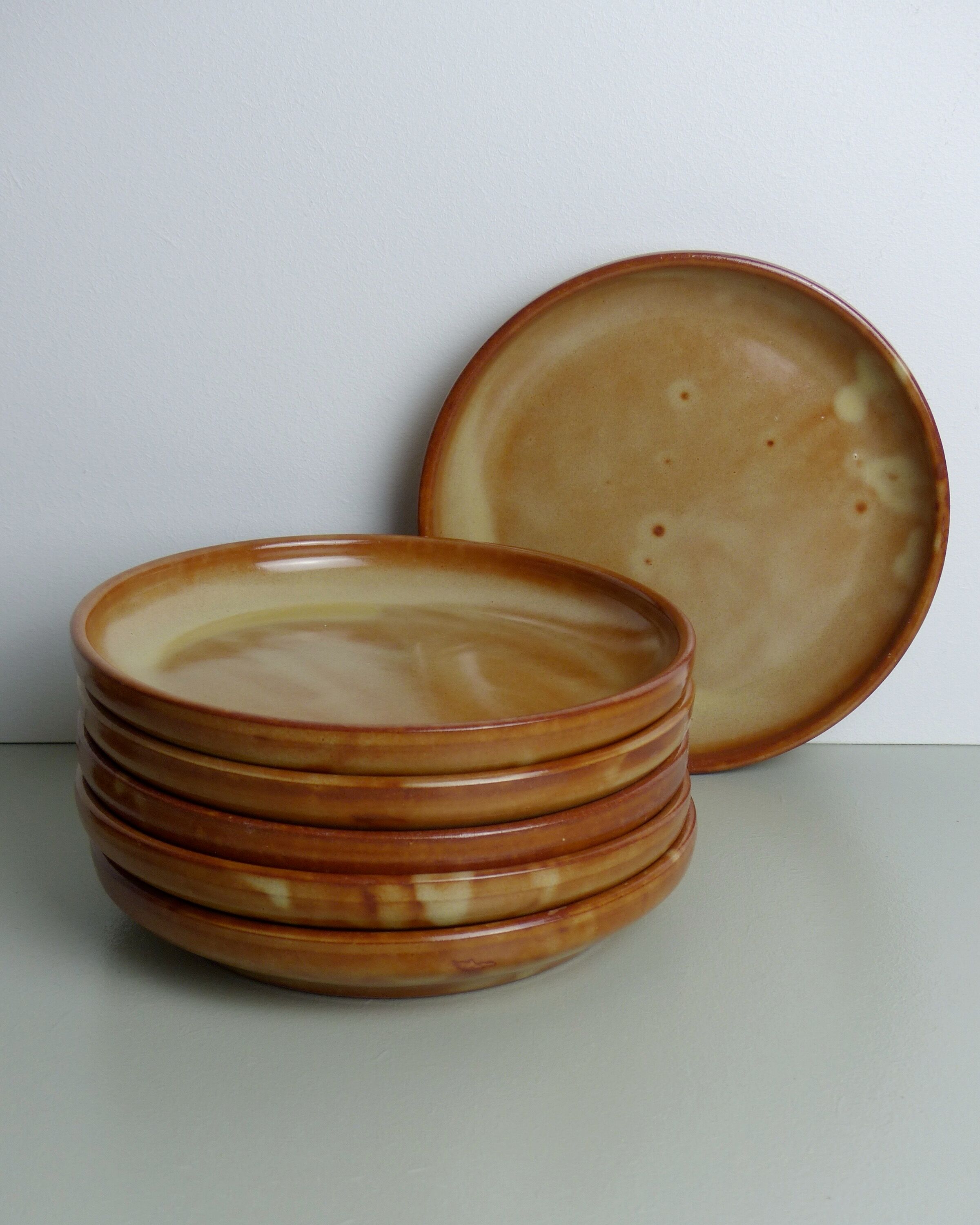 Set of 6 stoneware dessert plates