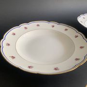 4 soup plates in Paris porcelain, "A la Reine" model, 1890, Damo