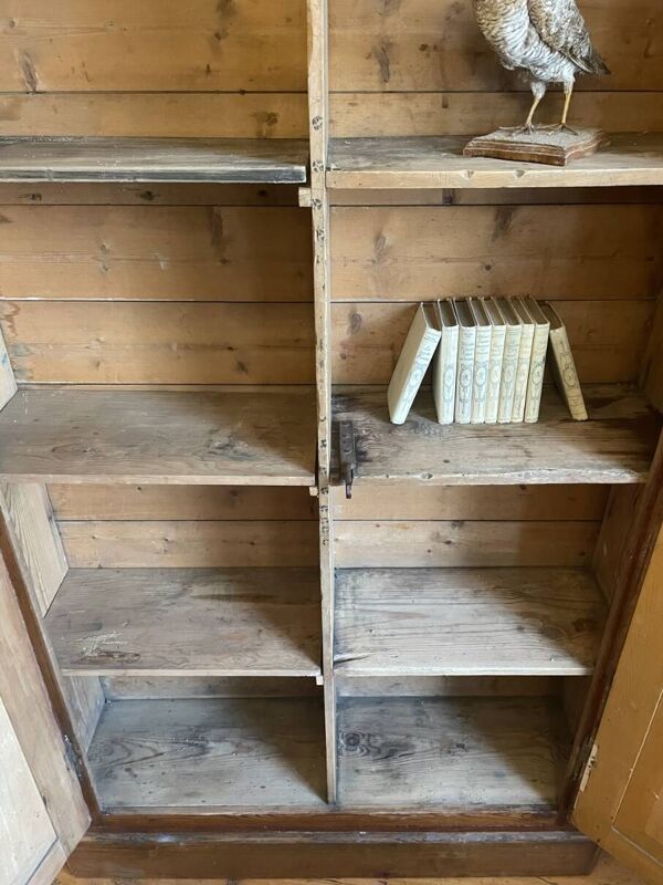 Armoire vestiaire cuisine vaisselier étagère