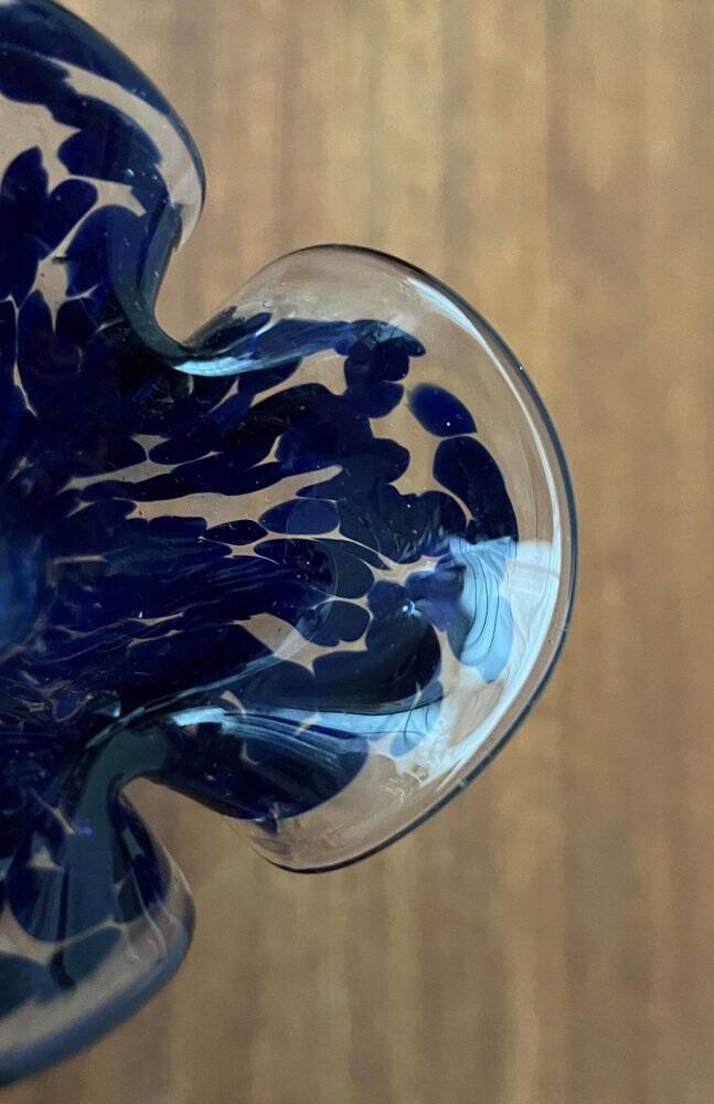 Vintage Murano glass flower vase