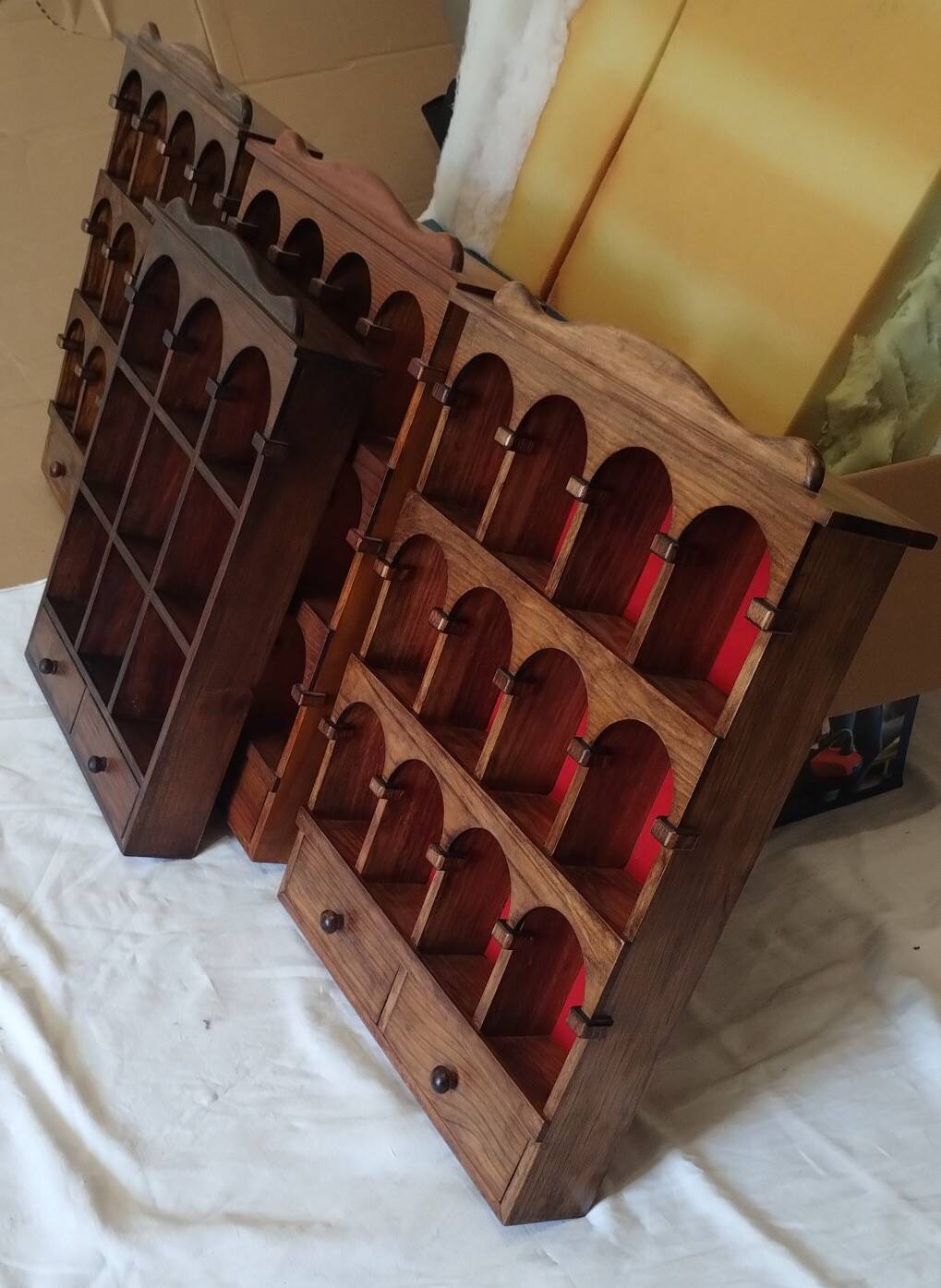 Lot de 4 étagères avec arcades "collection"