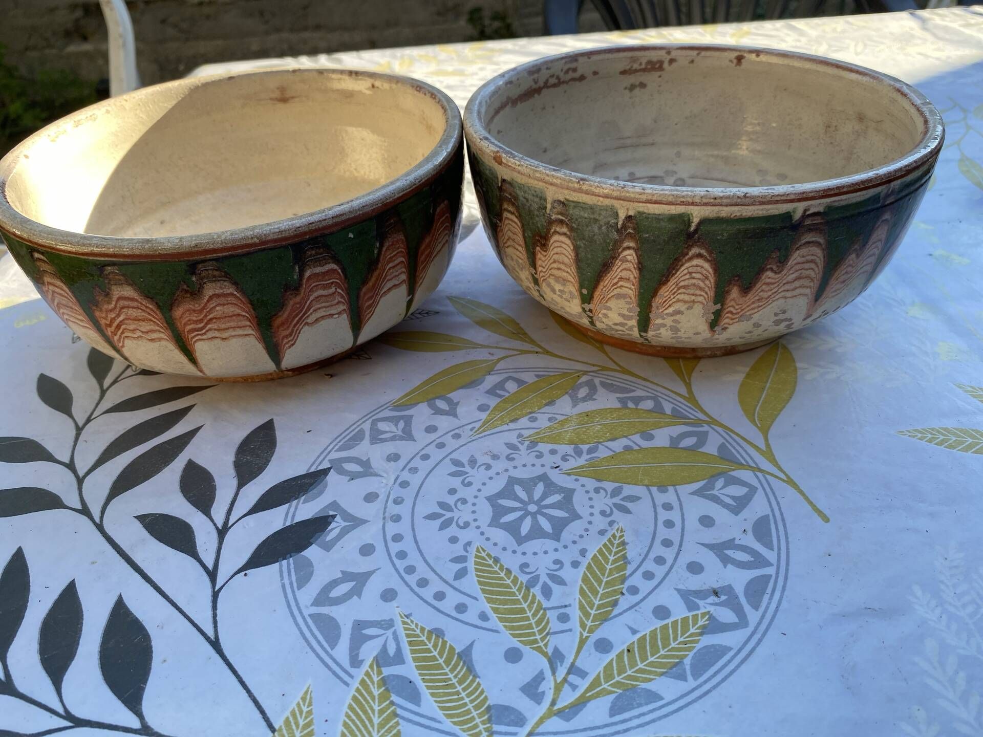 Pair of ancient glazed terracotta bowls with drips – Art po