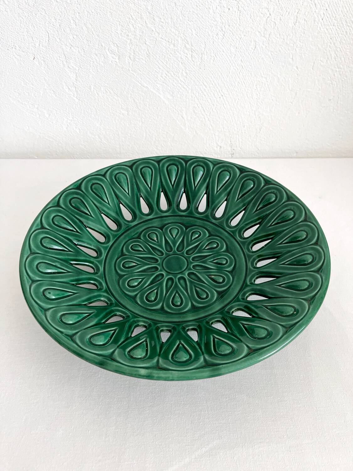 Vintage openwork green ceramic fruit bowl