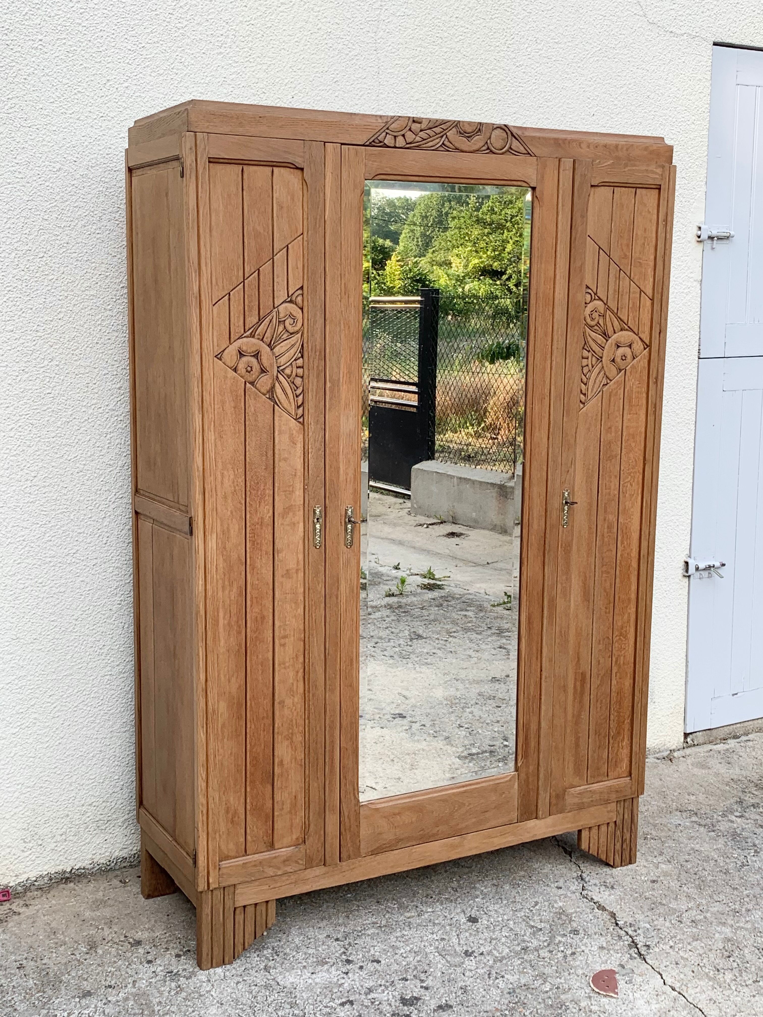 Parisian cabinet wood raw 1930