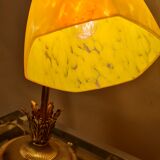 Lampe acier doré avec tulipe pate de verre jaune marbré ancienne,