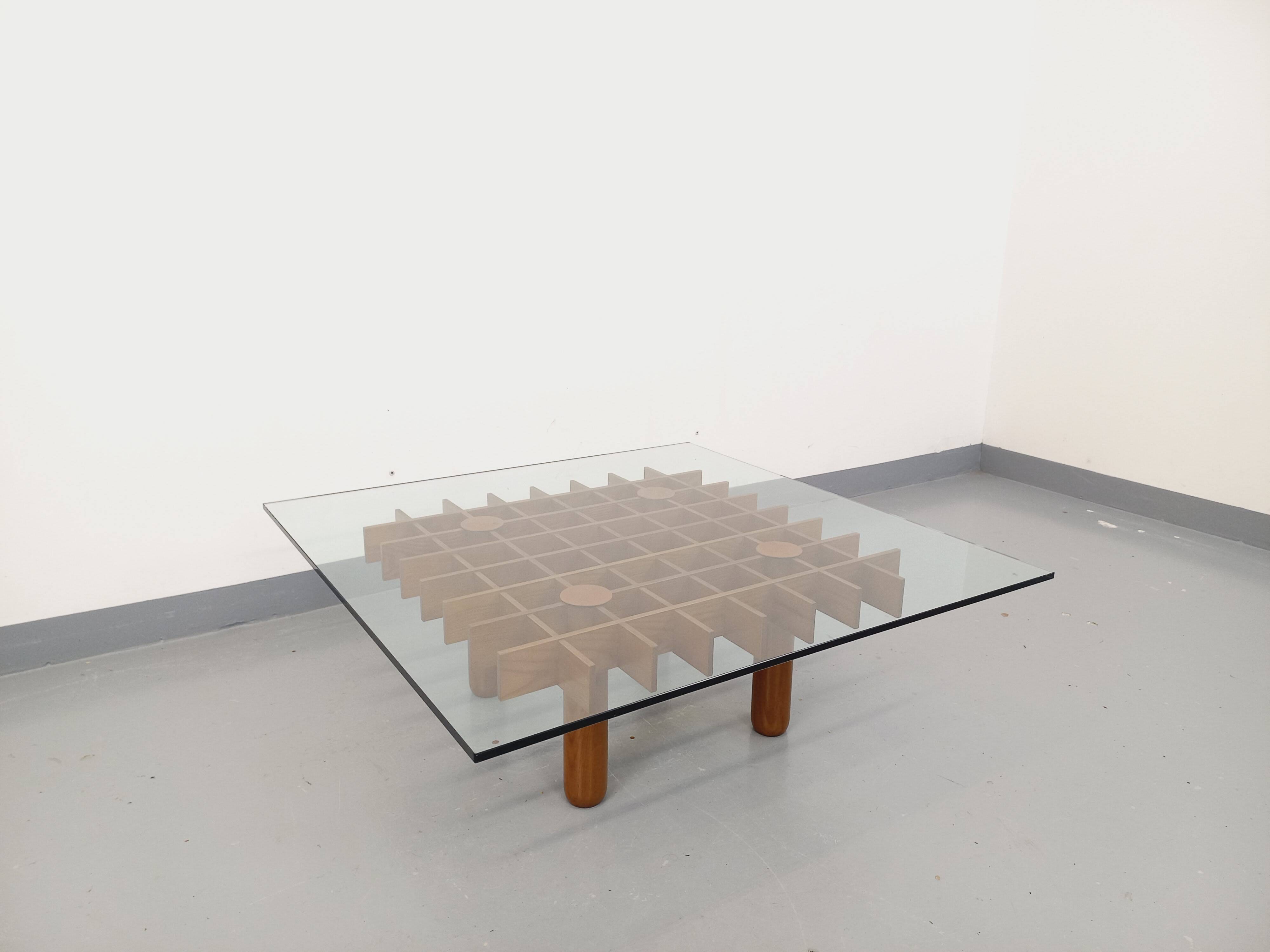 Vintage Italian square coffee table Kyoto by Gianfranco Frattini for Knoll