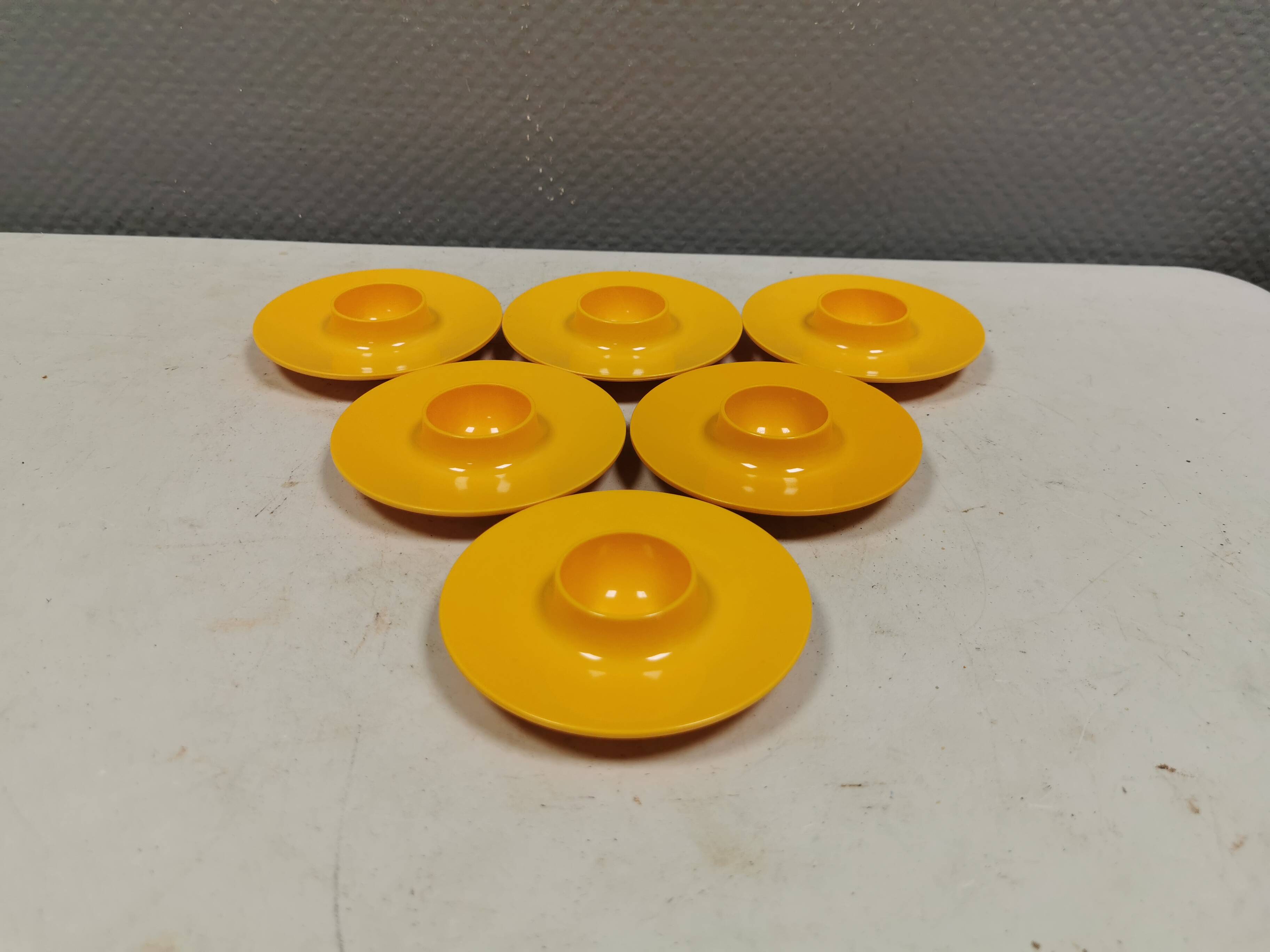 6 Rösti egg cups, Denmark, 1970s.